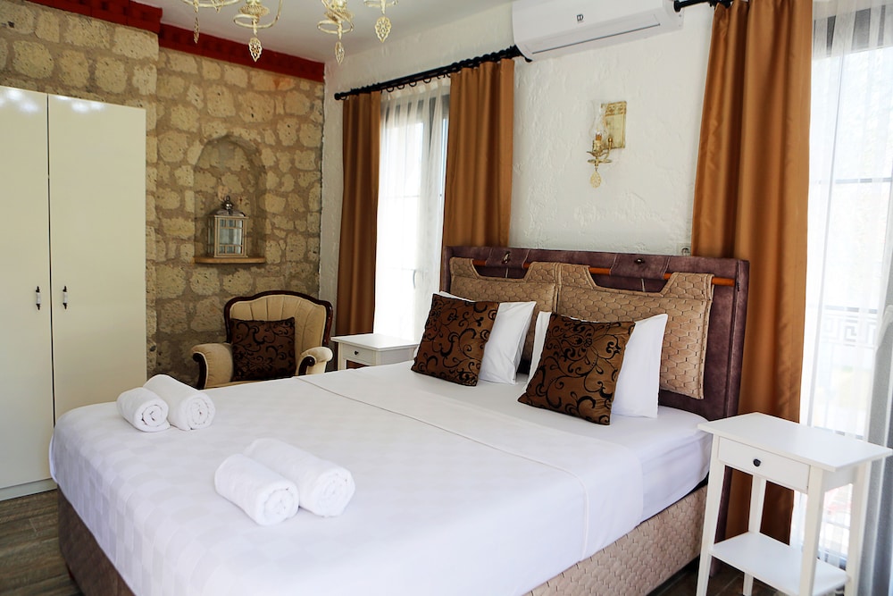 Deluxe Room, Garden View