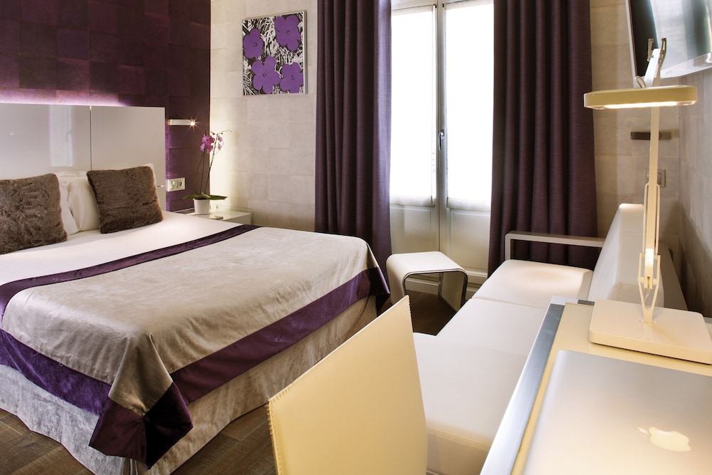 Superior Double or Twin Room photo 2