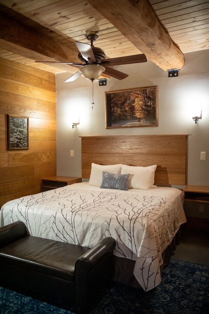 Deluxe Cottage, Multiple Beds, Non Smoking (West End Cottage) photo 1