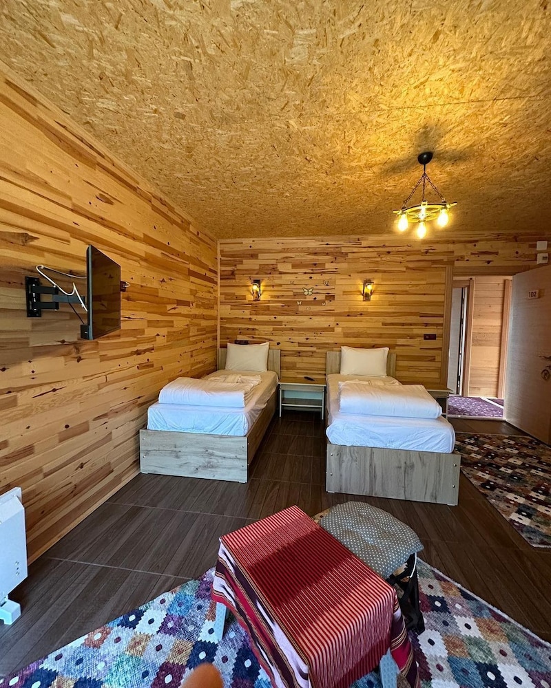 102 Single Room