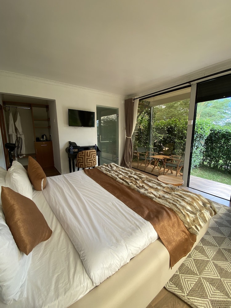 Deluxe Double Room photo 3