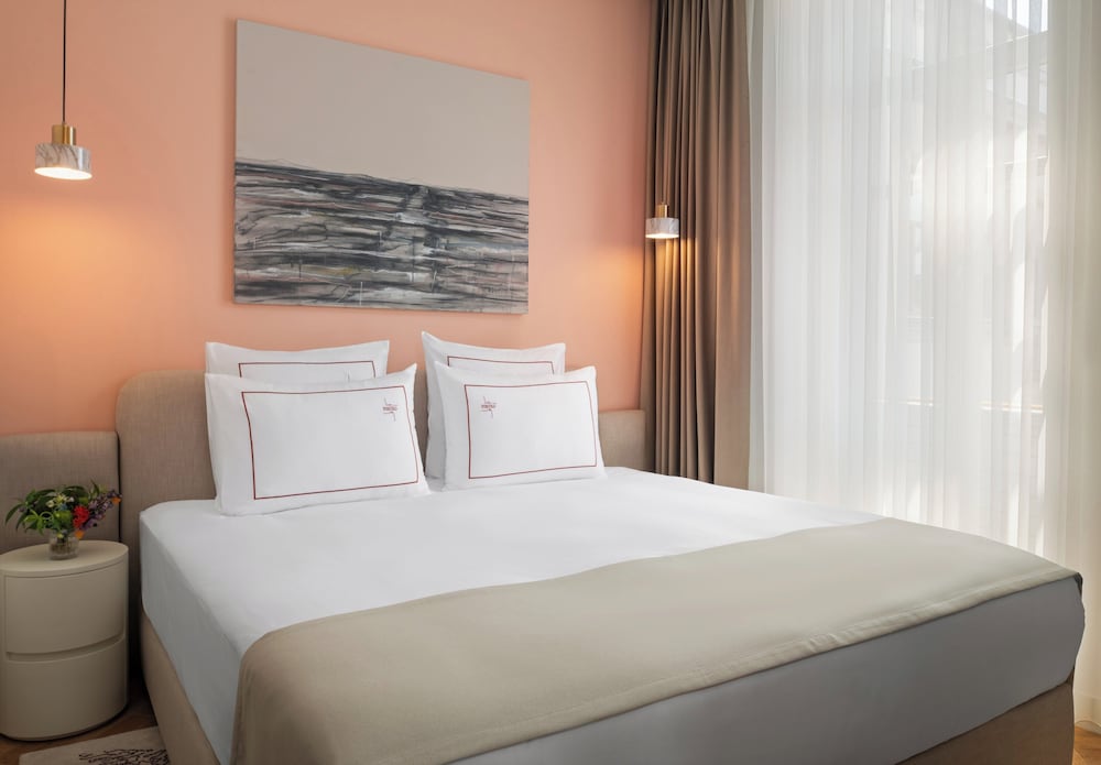 Deluxe Room, Balcony (French Balcony) photo 2