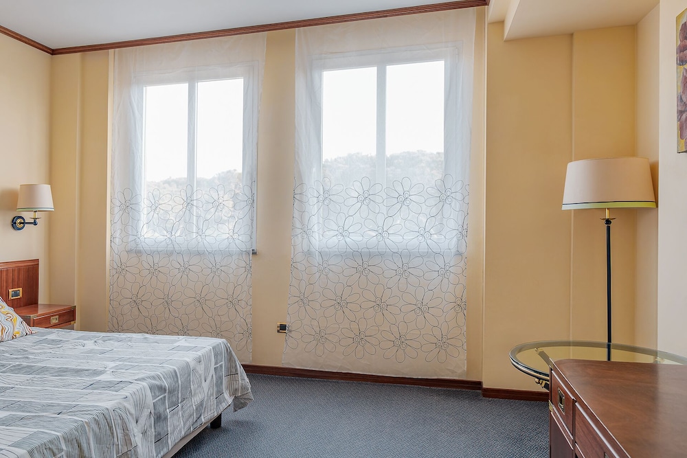Classic Triple Room photo 3