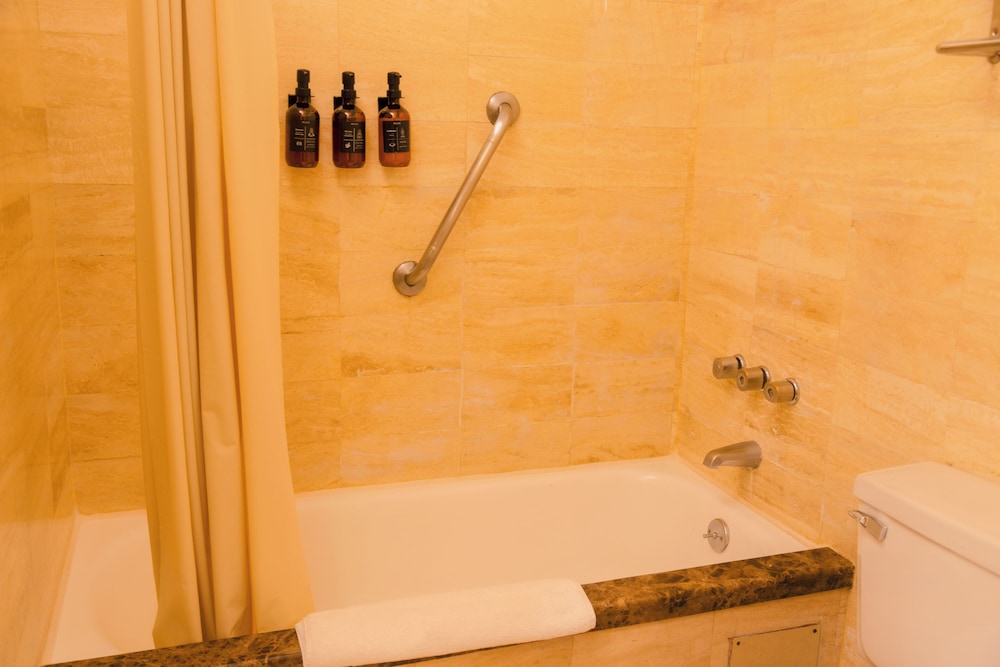 Standard Room - Photo 8