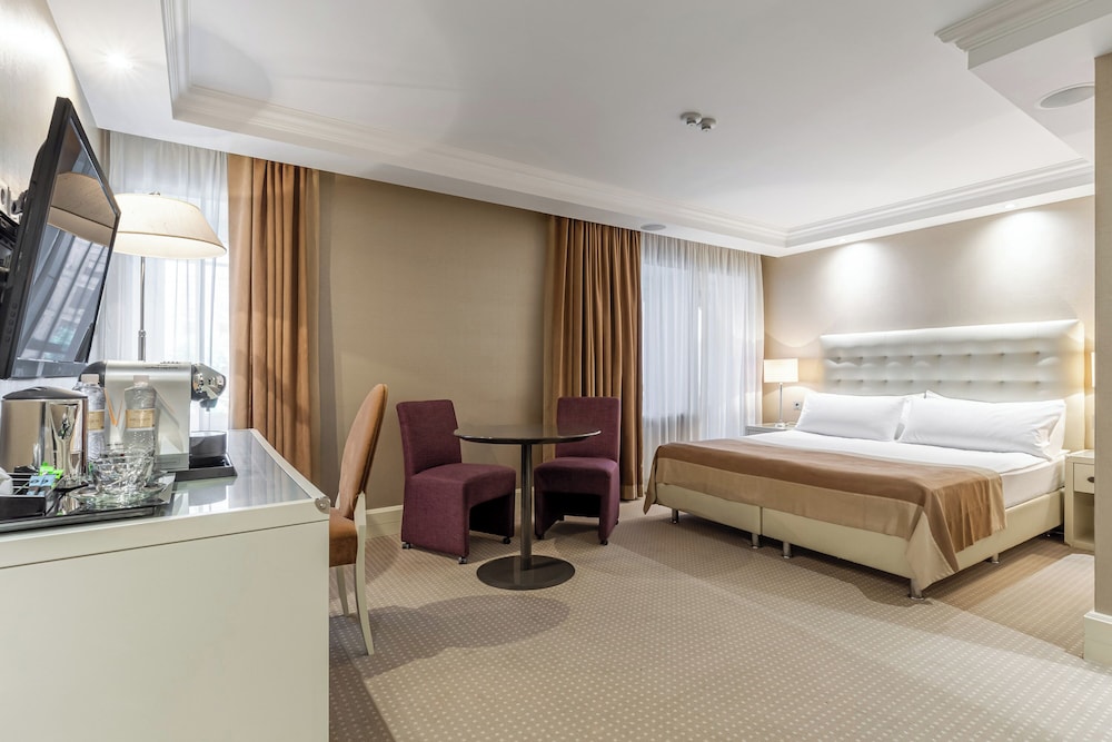 Junior Suite Business Class