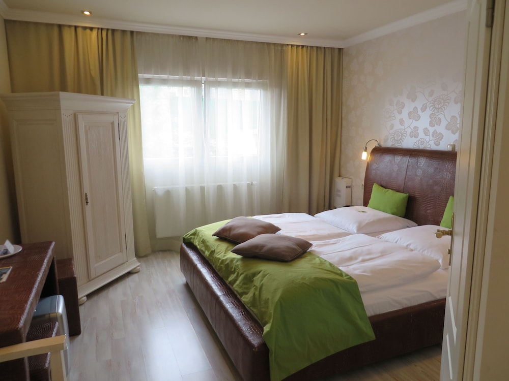 Superior Double Room - Photo 2