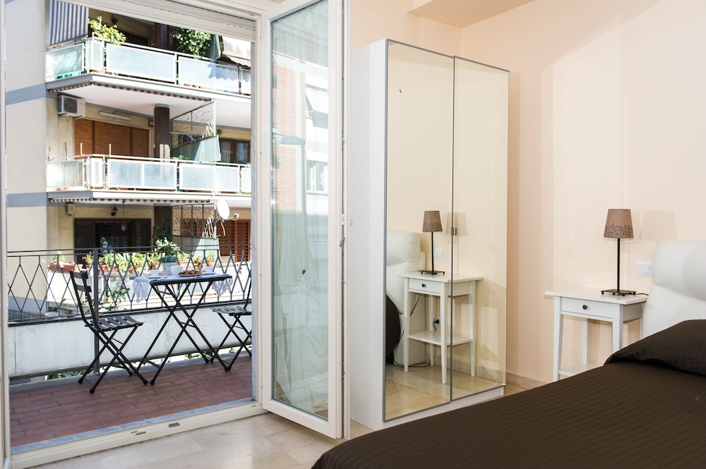 Grand Apartment