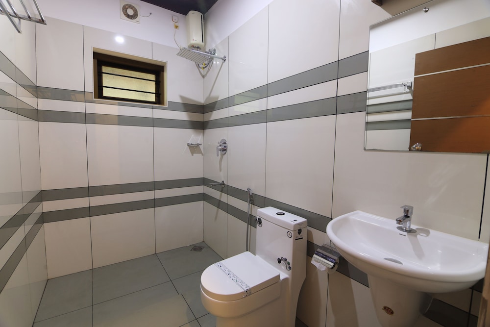 Thulasi cottages photo 2