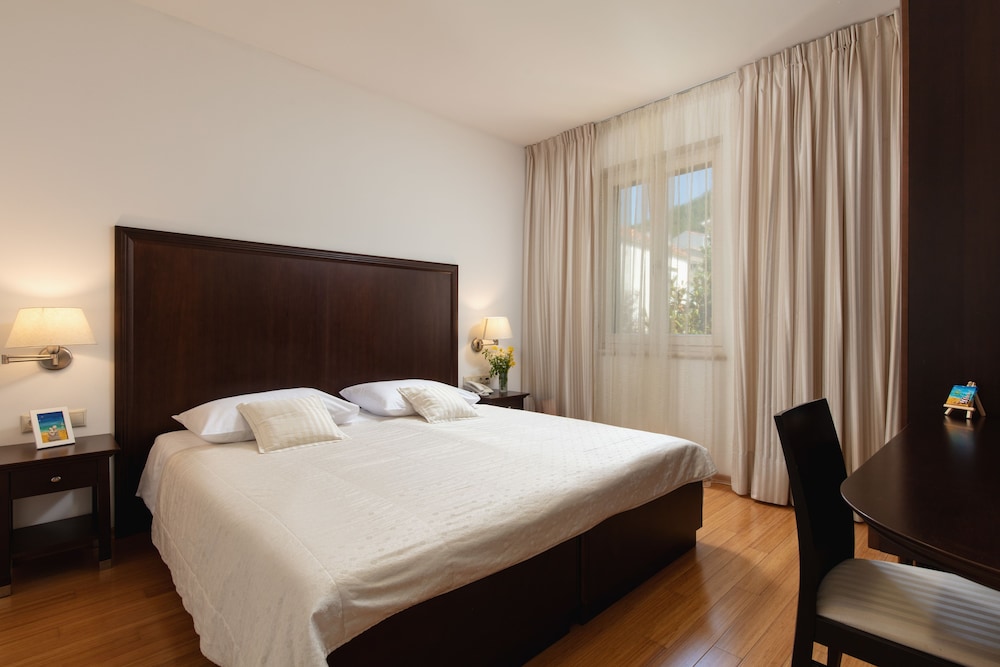 Economy Double Room photo 1