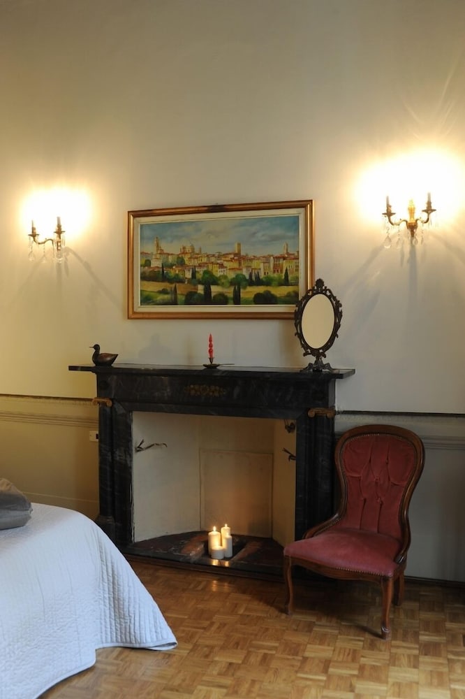 Luxury Suite, 1 Bedroom, Ensuite, Executive Level photo 3