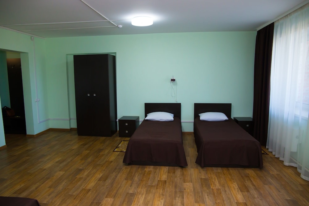 Apartment, 3 Twin Beds photo 2