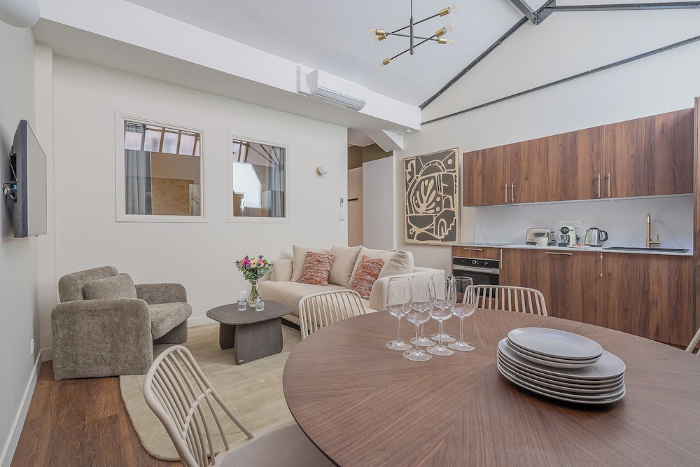Loft photo 1
