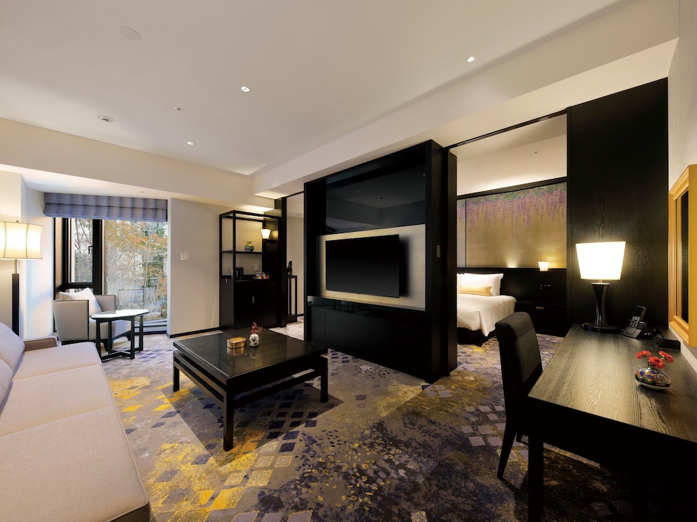 Suite Twin, Non Smoking - Photo 1
