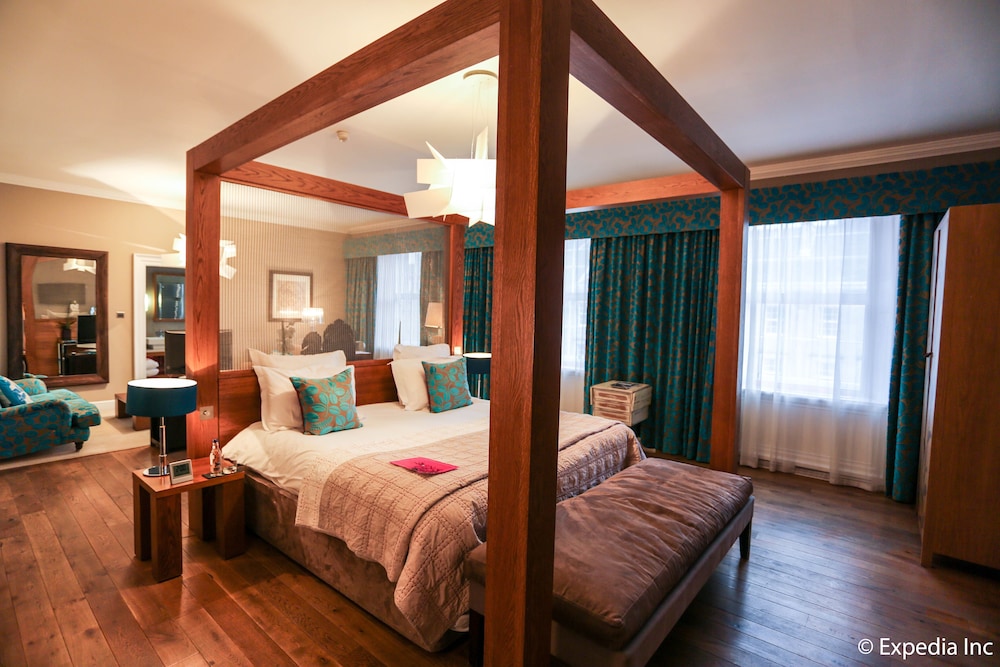 Georgian Suite