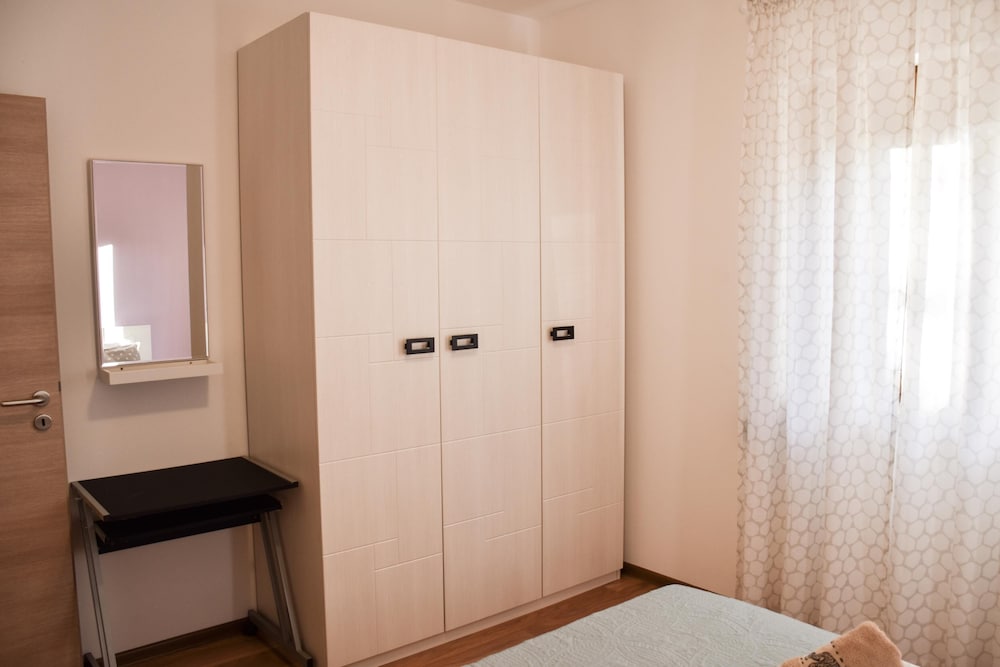House, 2 Bedrooms, Terrace, Garden View