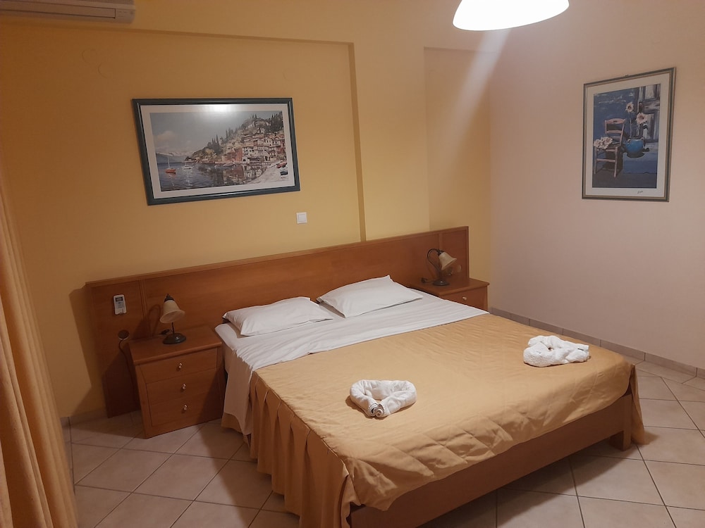 Basic Double Room