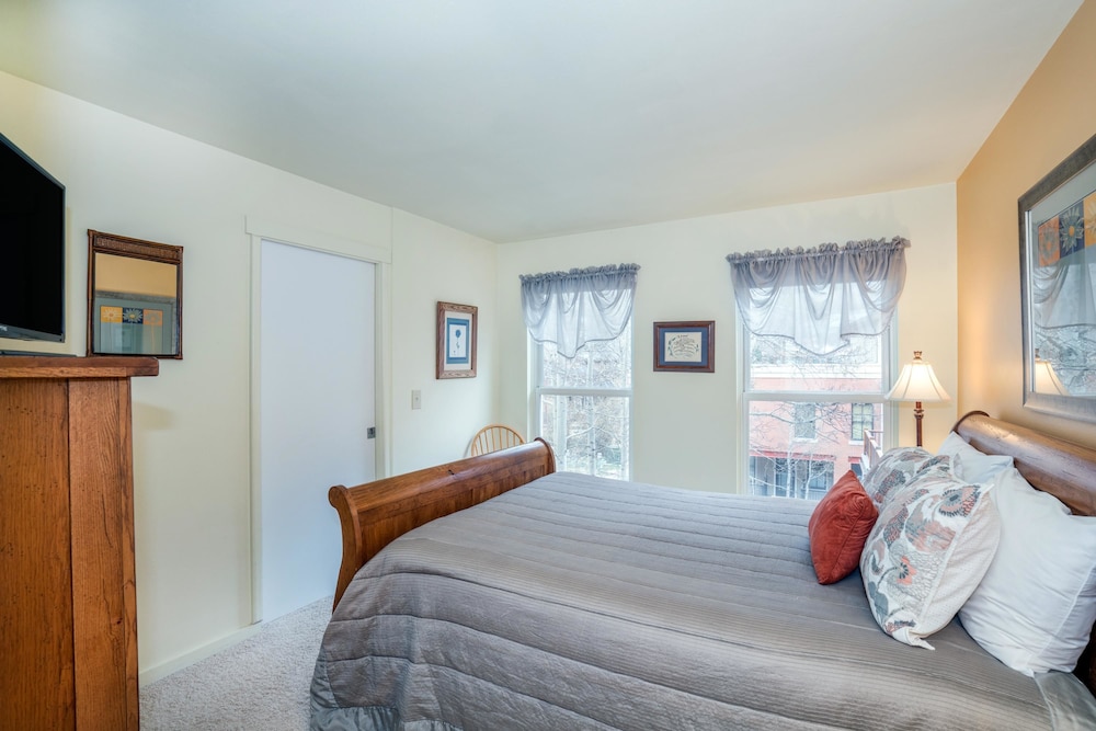 Family Condo, 2 Bedrooms, Mountainside