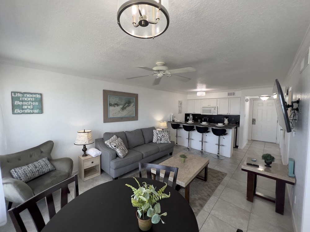 Condo, Multiple Beds, Hot Tub, Beach View (#8201 - No Pets)