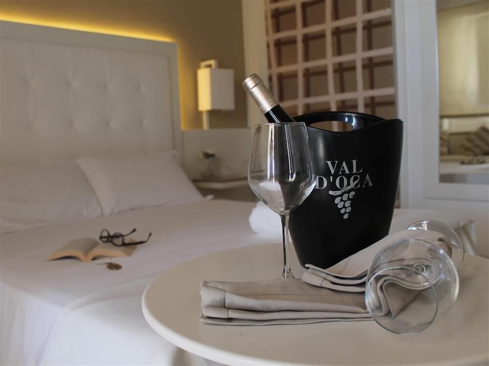 Superior Double or Twin Room - Photo 3