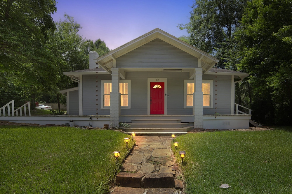 House, 3 Bedrooms