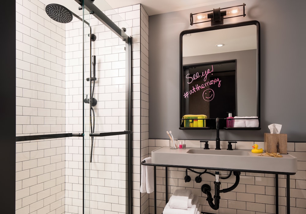 MOXY Seattle Downtown, Photo 7