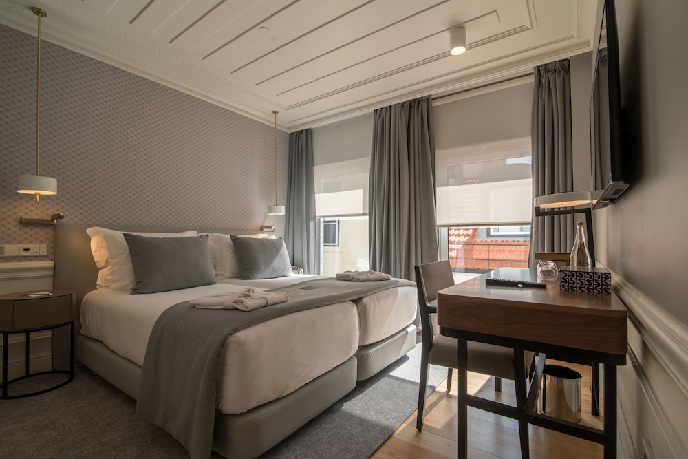 Classic Double or Twin Room photo 2