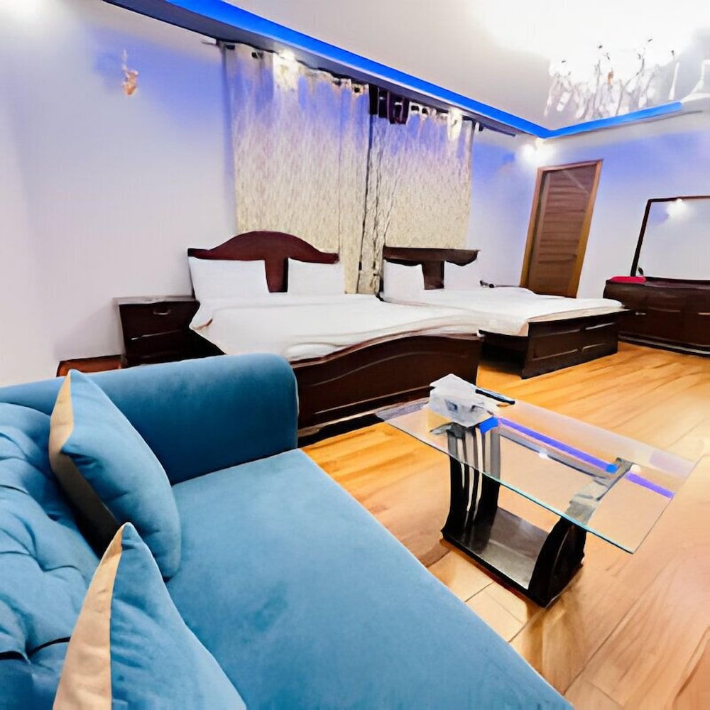 Deluxe Triple Room - Photo 2