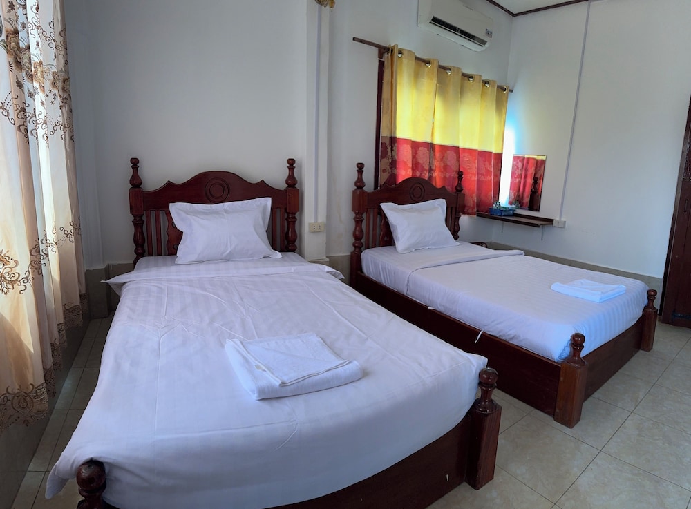 Standard Double or Twin Room, Mountain View