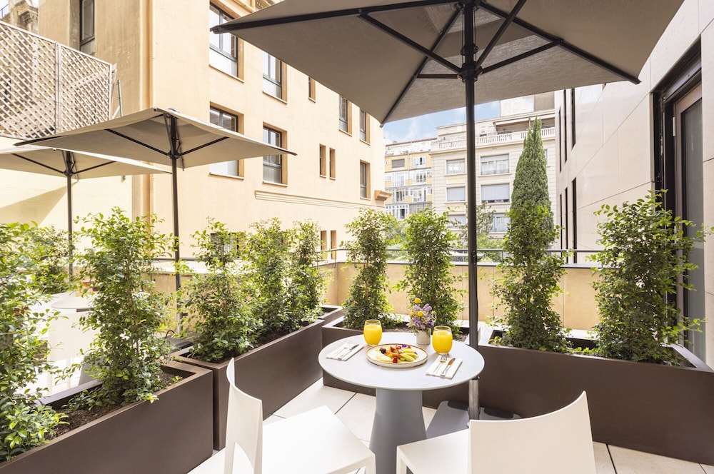 Deluxe Double Room, Terrace