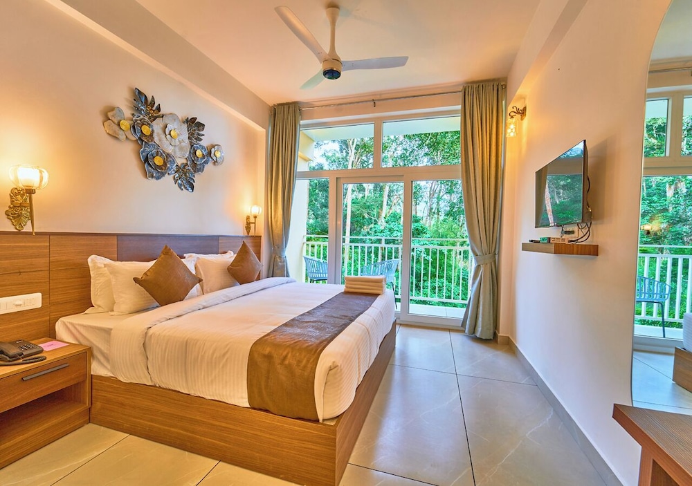 Premium Room, Balcony, Garden View