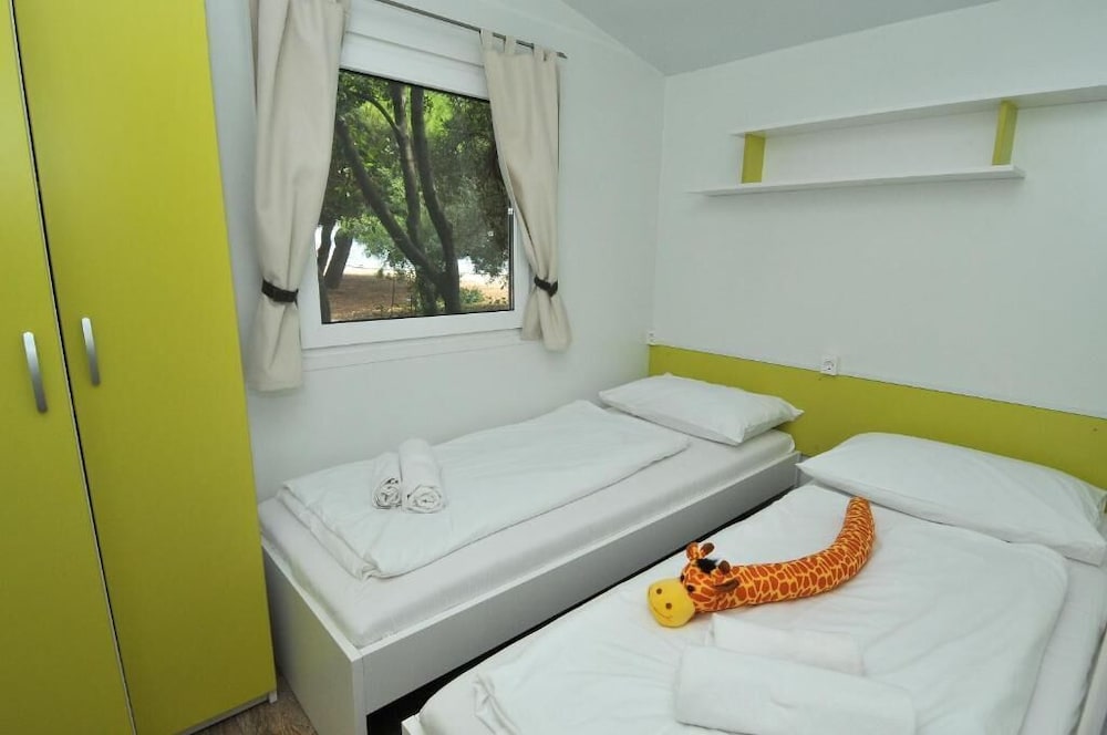Premium Mobile Home, 2 Bedrooms, Terrace photo 1