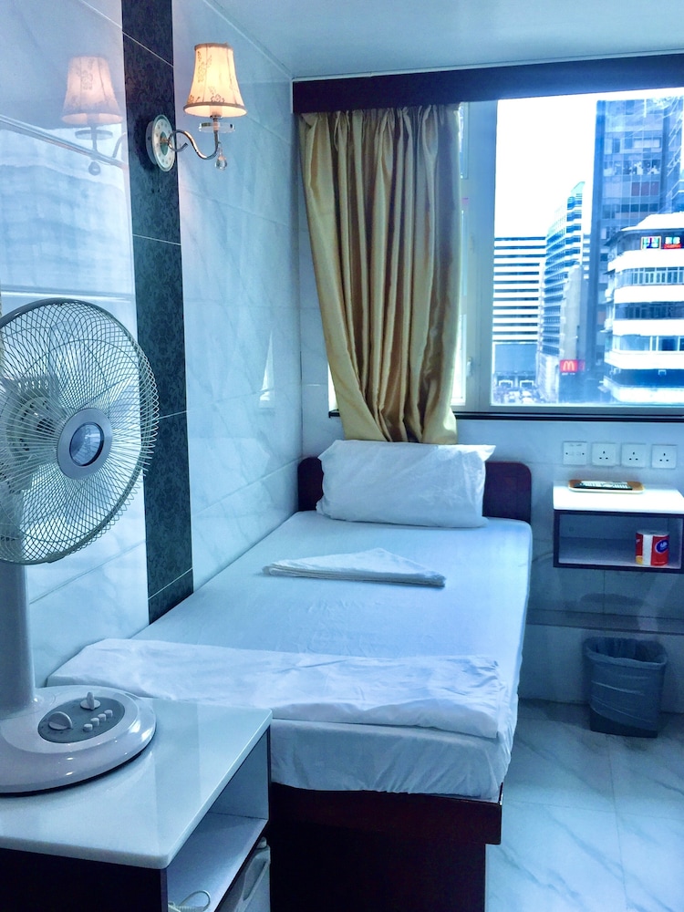 Deluxe Double Room with Shower photo 2