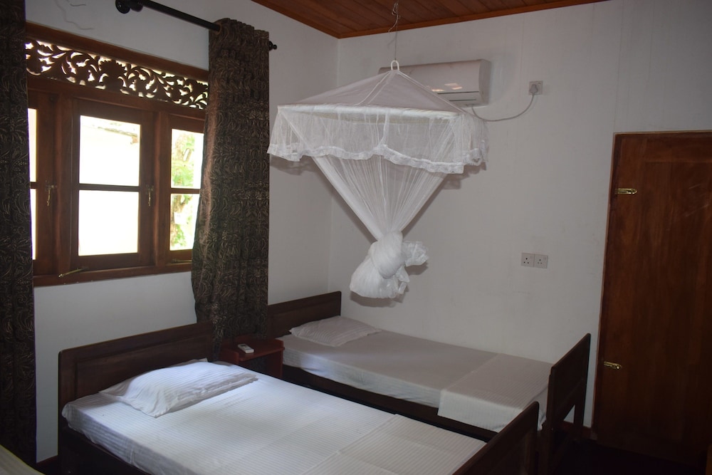 Deluxe Single Room, 1 Large Twin Bed, Accessible photo 2