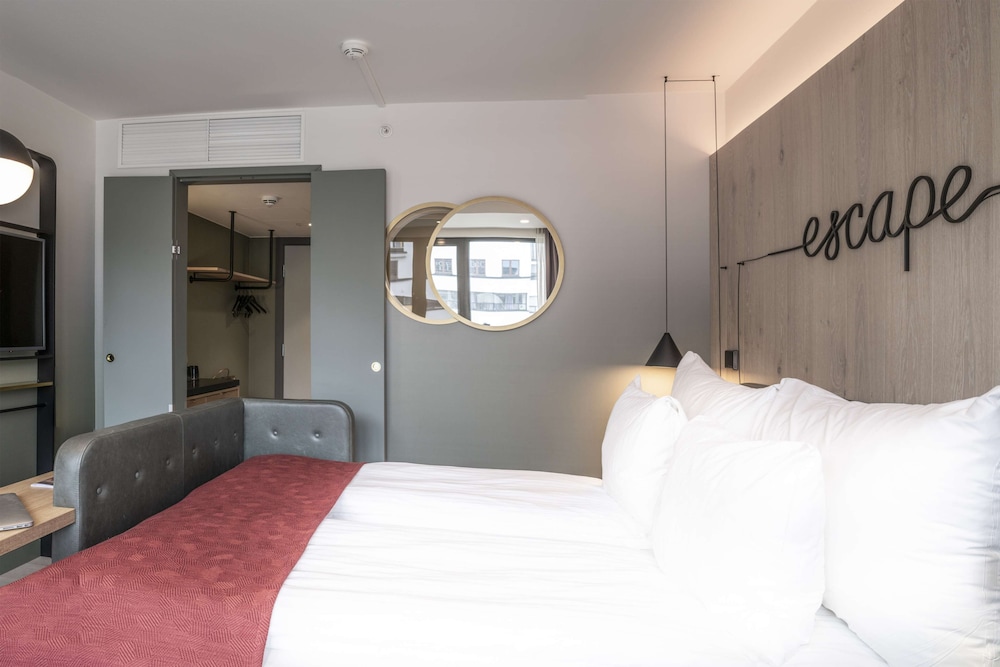 Classic Double Room, 1 Queen Bed - Photo 2