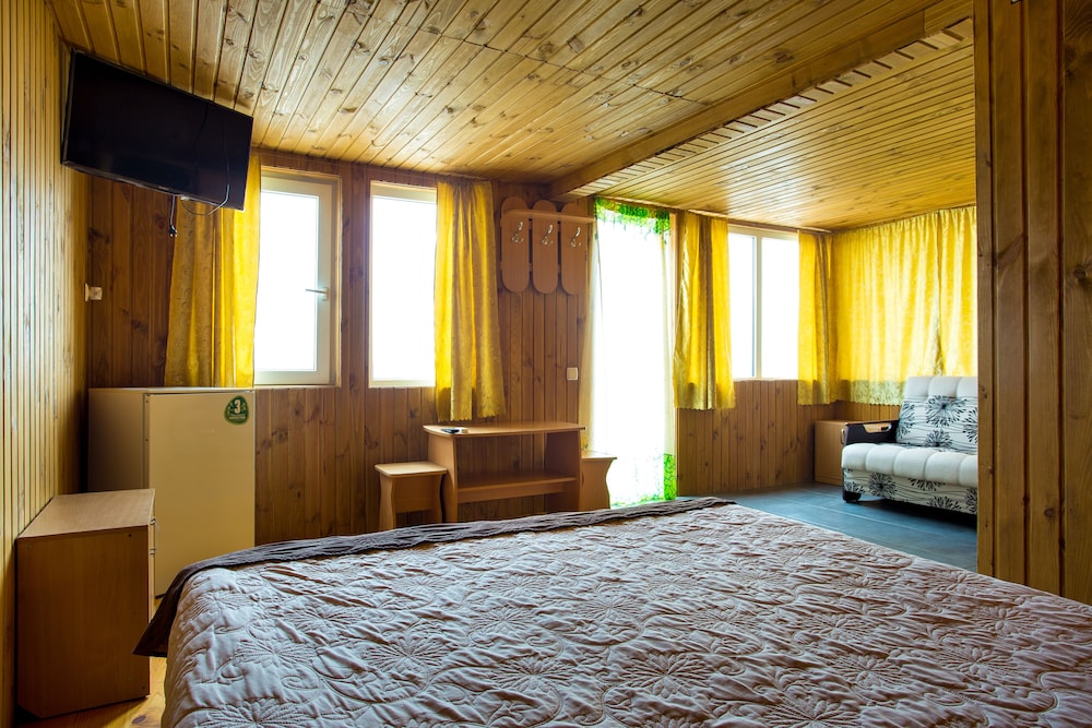 Studio Suite photo 1