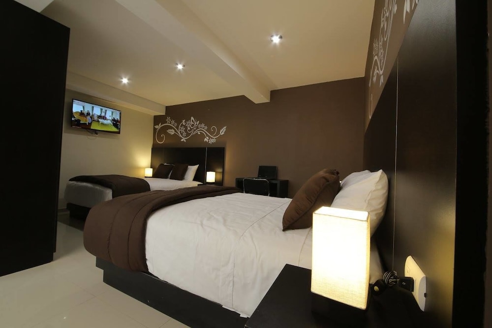 Double Room, 2 Double Beds photo 3