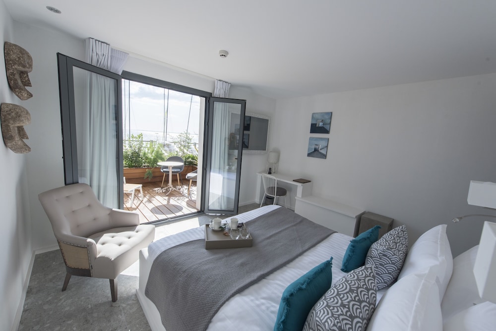 Double Room (Kapheira) - Photo 1