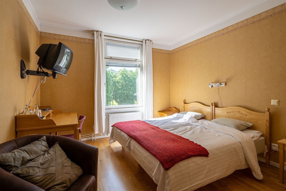 Classic Double or Twin Room photo 1
