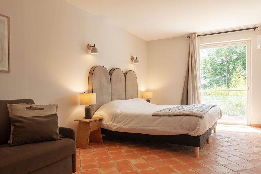 Elite Quadruple Room (Sans Ascenseur)