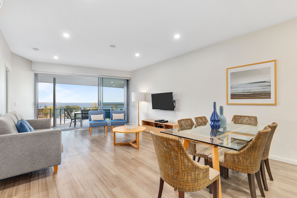 3 Bedroom North Facing Ocean View photo 3