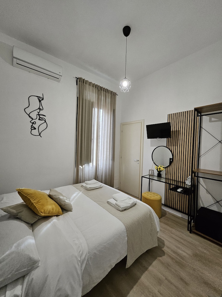 Standard Room, Private Bathroom
