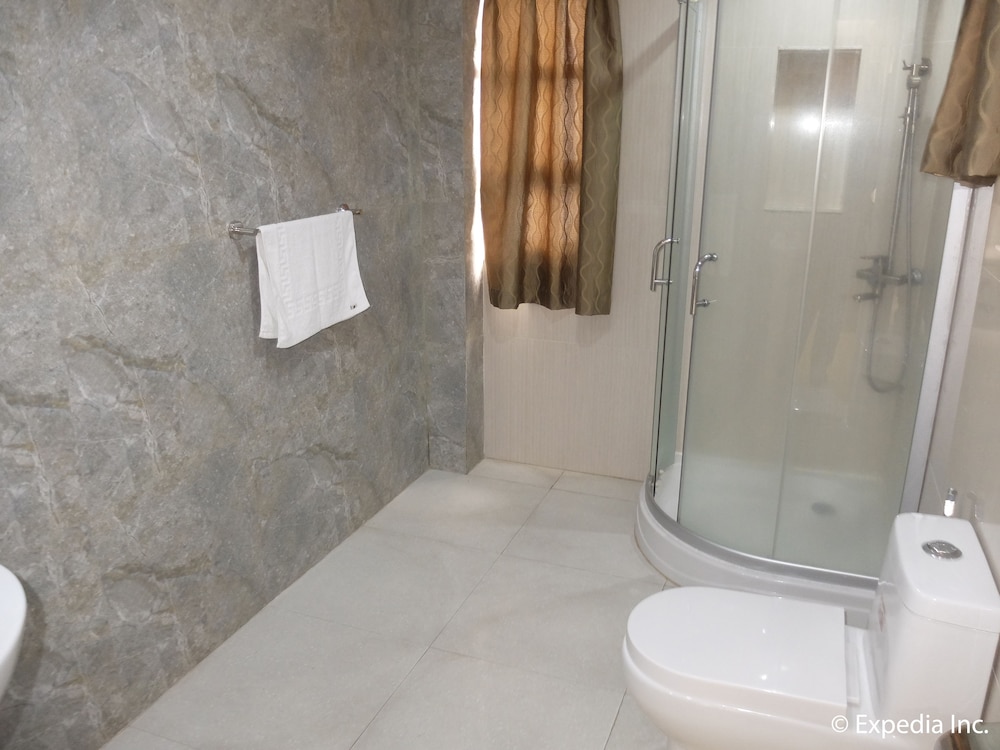 Business Suite photo 3