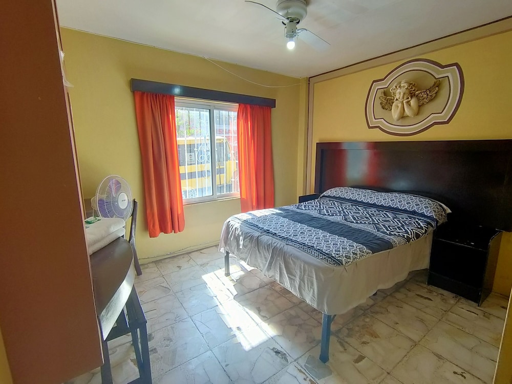 Standard Room photo 3