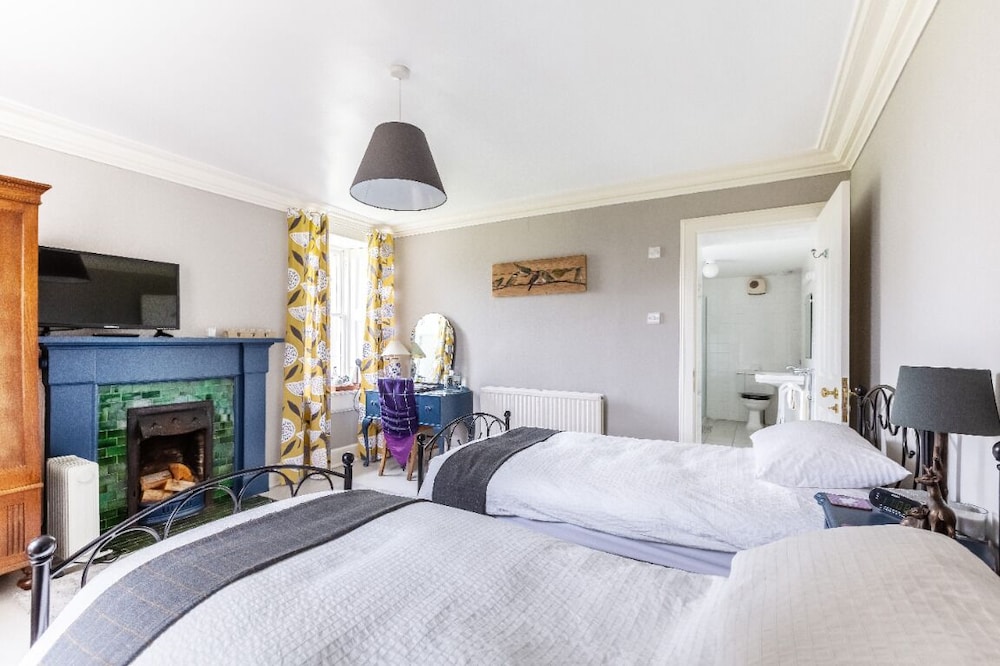 Suite, Ensuite ( Iona Ground Floor) photo 2