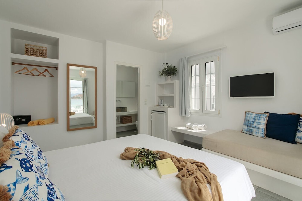 Superior Triple Room, Balcony, Sea View (Top floor) - Photo 3