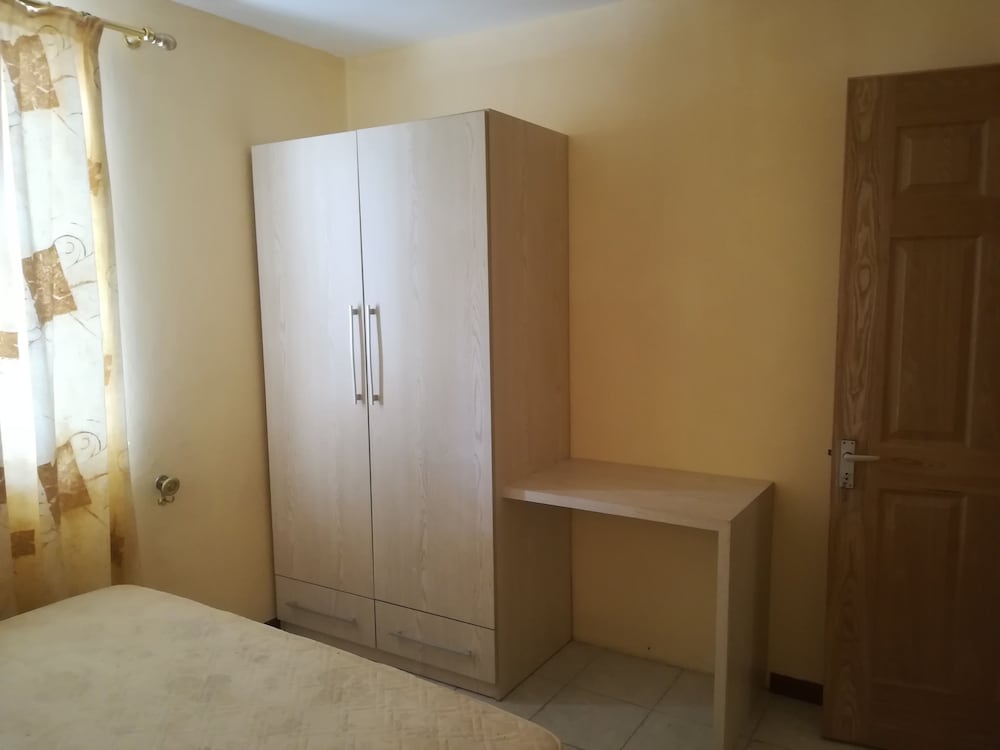 Comfort Villa, 4 Bedrooms photo 2
