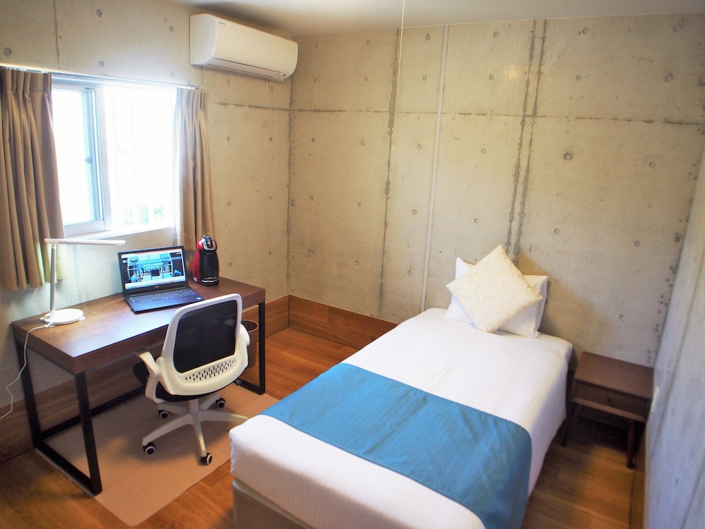 Business Condo, Non Smoking, Ocean View (4th Floor)