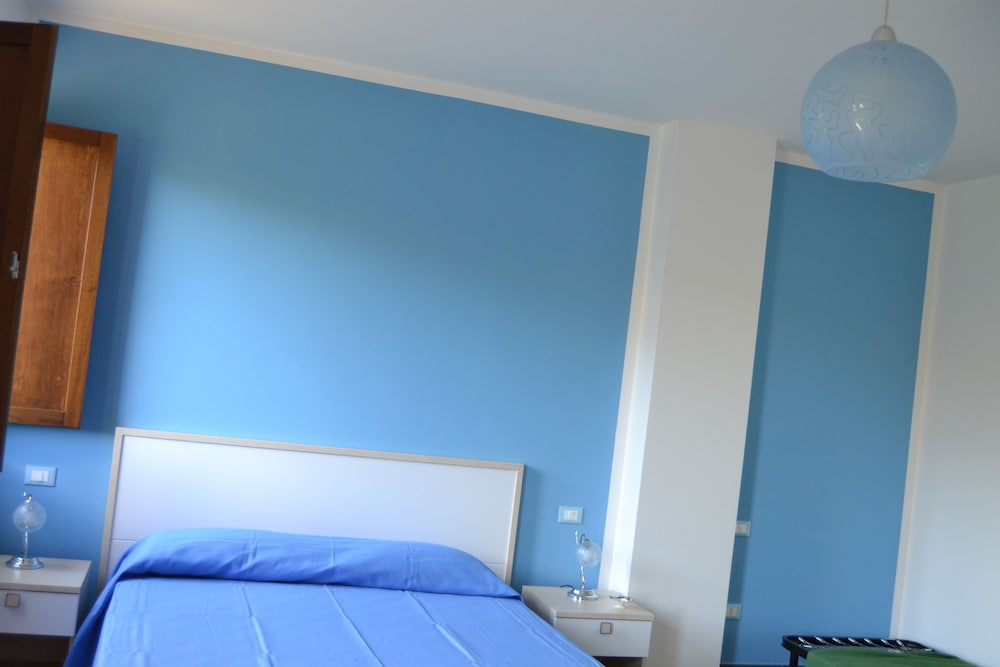 Classic Quadruple Room photo 3