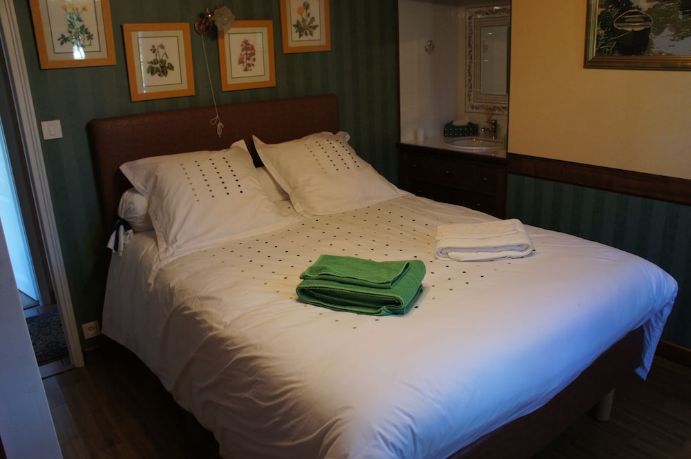 Romantic Double Room