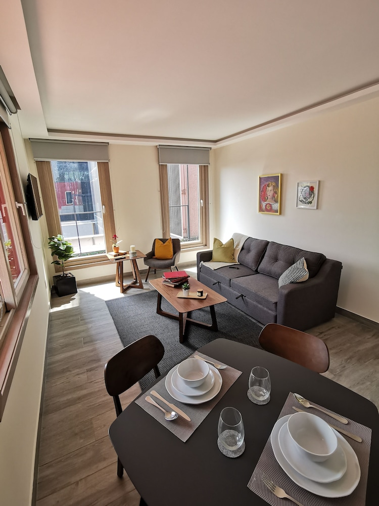 Business Apartment, 1 Queen Bed with Sofa bed, Non Smoking